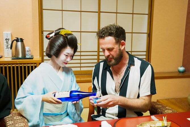 Kyoto: Geisha Dinner & Gion Cultural Walk - Key points at a glance