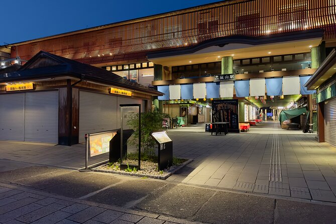 Kyoto Ghost Tour: Dark Tales, Urban Legends, Bamboo Forest Night - Practical details that affect the evening