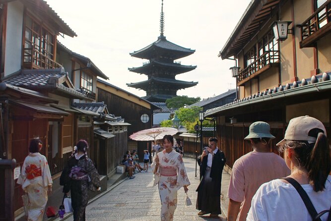 Kyoto: Gion and Geisha District Walking Tour - Nene-no-Michi and the old samurai quarter