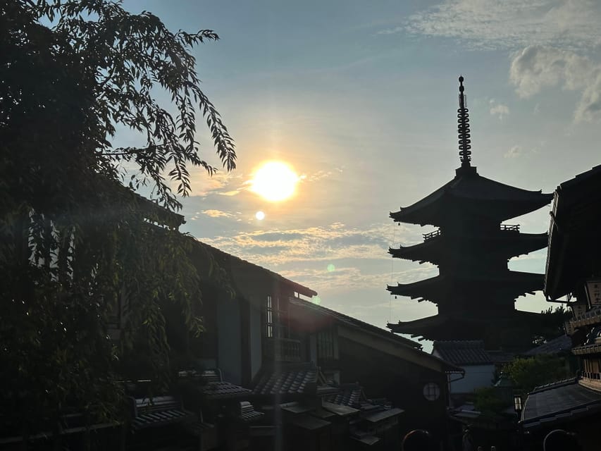 Kyoto: Gion & Geisha district evening tour - Who should take this evening walk