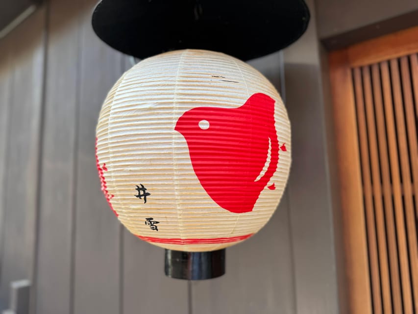 Kyoto: Gion Geisha District & Yasaka Shrine Walking Tour - Shirakawa Canal, Gion’s quietest view