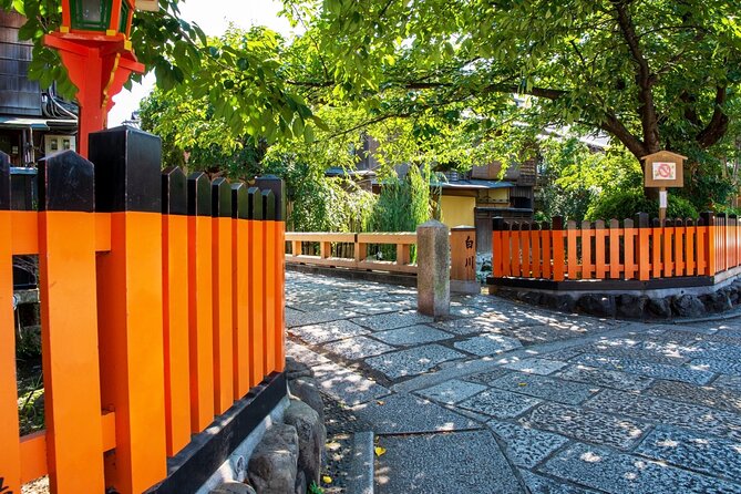 Kyoto Gion Historical Walking Tour - Tatsumi Bridge and the Gion Shibashi lanes