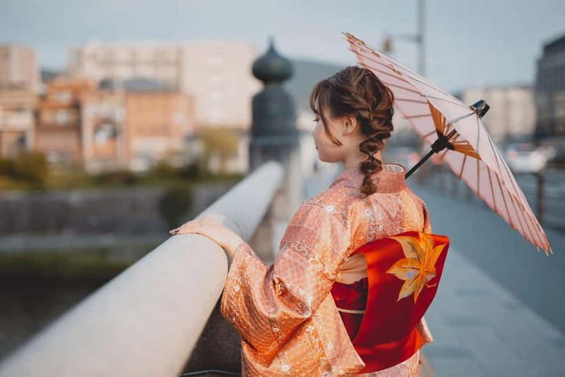 Kyoto Gion Kiyomizudera Kimono Yukata Hairstyle | Photoshoot - What professional dressing is really like