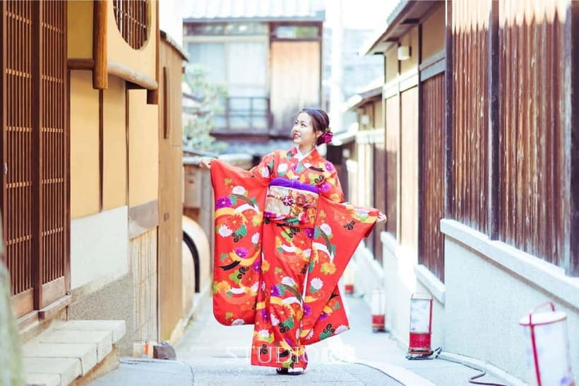 Kyoto Gion Kiyomizudera Kimono Yukata Hairstyle | Photoshoot - Choosing between Gion and Kiyomizudera