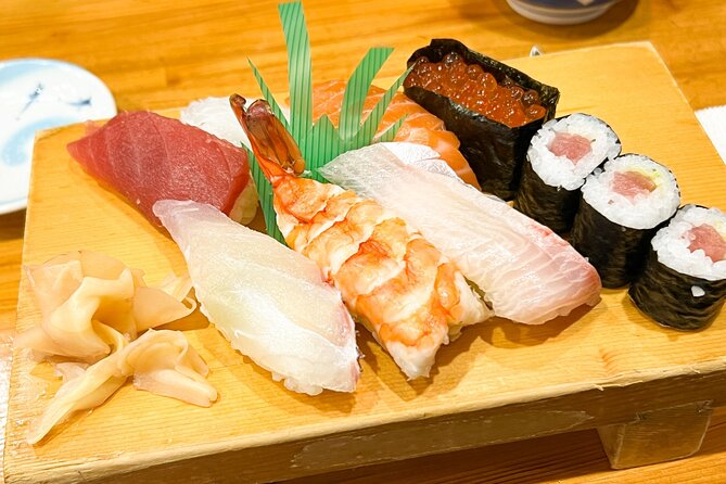 Kyoto: Gion Local Food Tour (Taste 15 Dishes) - Stop one: yakitori and izakaya dishes near Kawaramachidori