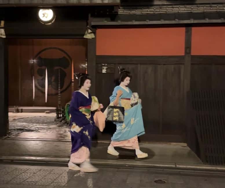 Kyoto: Gion Magical Night Walking Tour with Geisha Trivia - Understanding geiko and maiko culture