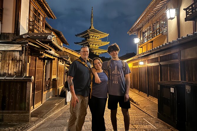 Kyoto Gion Night Tour: Discover Geisha District and Hidden Gems - Key points before you book