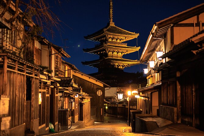 Kyoto Gion Night Tour: Discover Geisha District and Hidden Gems - Yasui-Konpiragu and the meaning of cutting ties