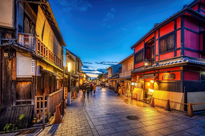 Kyoto Gion Night Walk & Geisha District Guided Tour - Starting near Kyoto Kawaramachi Garden