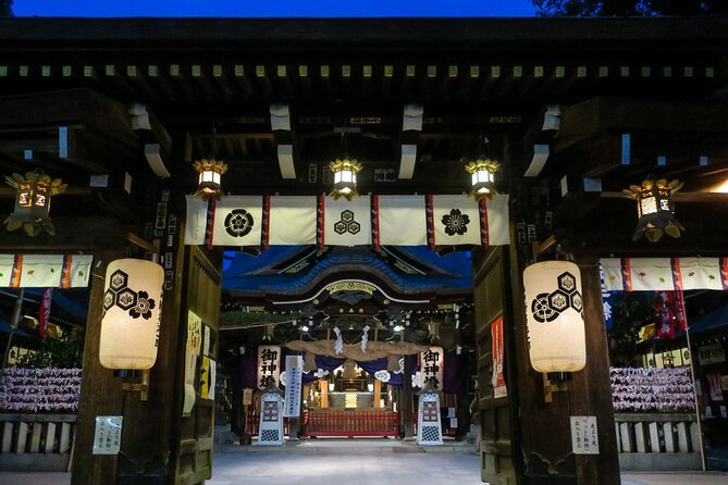 Kyoto: Gion Night Walking Tour with Geisha Insight - From old Gion to Kawaramachidori