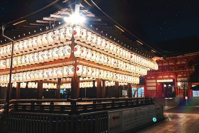 Kyoto Gion Walking Tour for First Time Visitors - Yasaka Shrine: a useful ending point