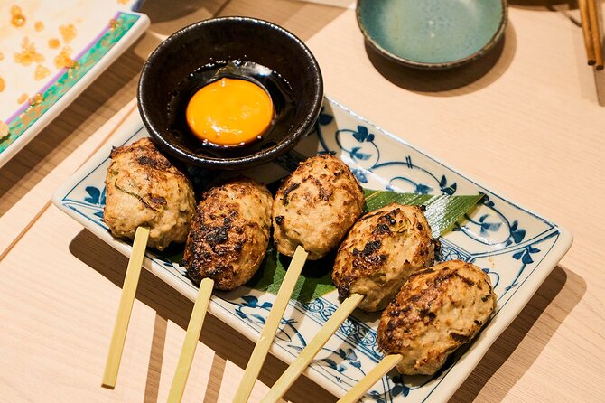 Kyoto: Guided Food Tour with 12 Dishes & 3 Drinks - Three drinks and Kyoto’s sake-bar culture