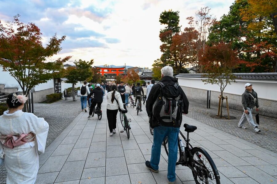 Kyoto: Half-day Guided Bike Tour with Fushimi Inari - Getting started near Kyoto Station