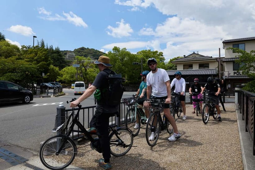 Kyoto: Hidden Gems E-Bike Tour Through Backstreets & Temples - Shimogamo-jinja, a calmer shrine visit