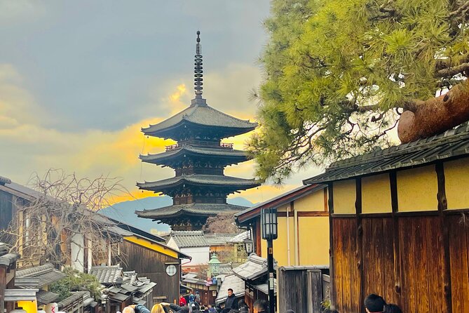 Kyoto Highlights Private Car Day Tour with English Speaking Guide - Arashiyama Bamboo Forest, Kyoto’s western gateway