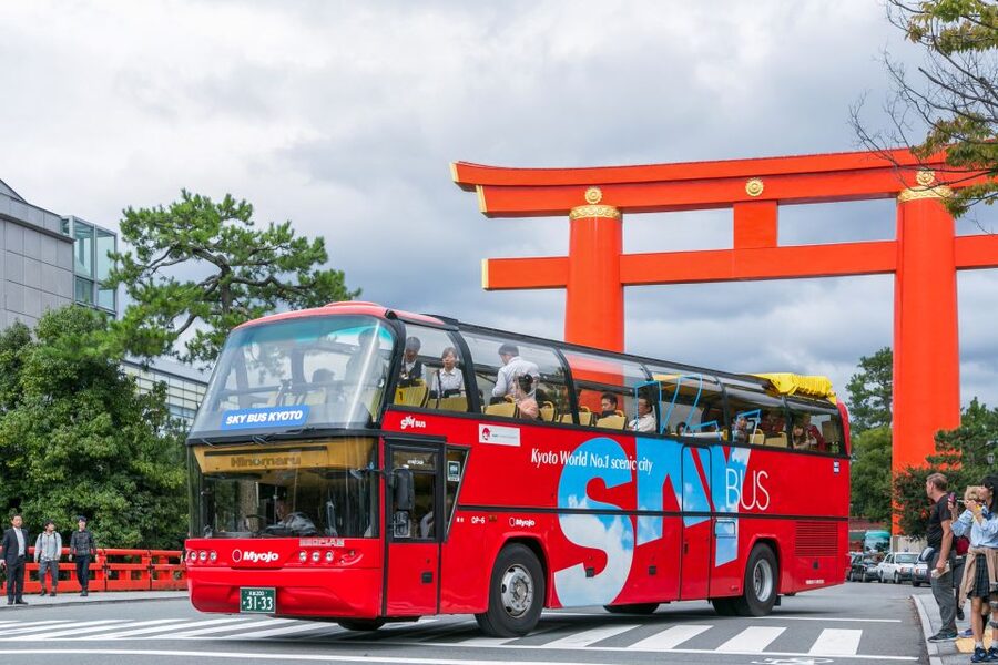 Kyoto: Hop-on Hop-off Sightseeing Bus Ticket - The eastern route: the Silver Pavilion to Kiyomizu-dera