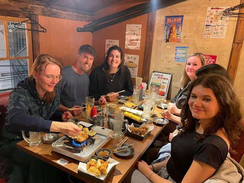 Kyoto: Izakaya Bars Guided Walking Tour - Why the small-group format works