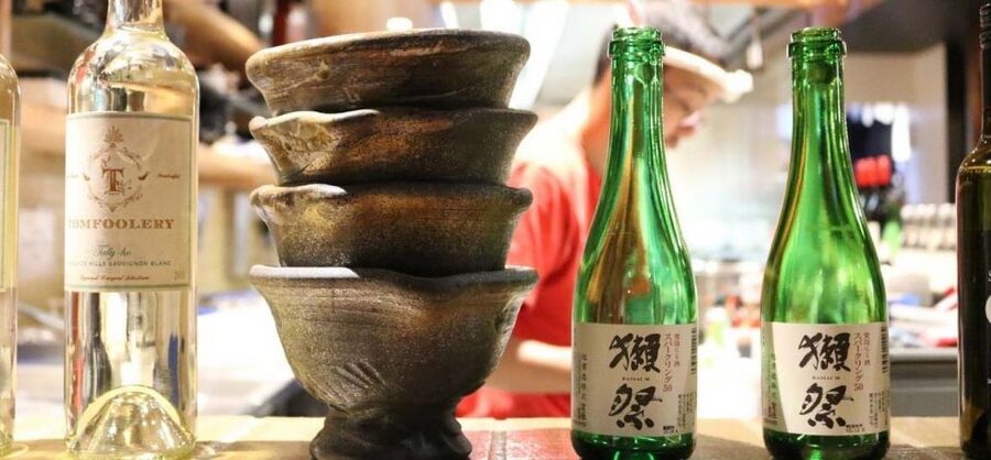 Kyoto: Izakaya Food Tour with Local Guide - Moving from izakaya to izakaya