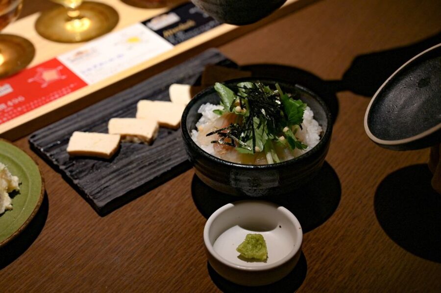 Kyoto: Izakaya Food Tour with Local Guide - Your first meeting with the local host