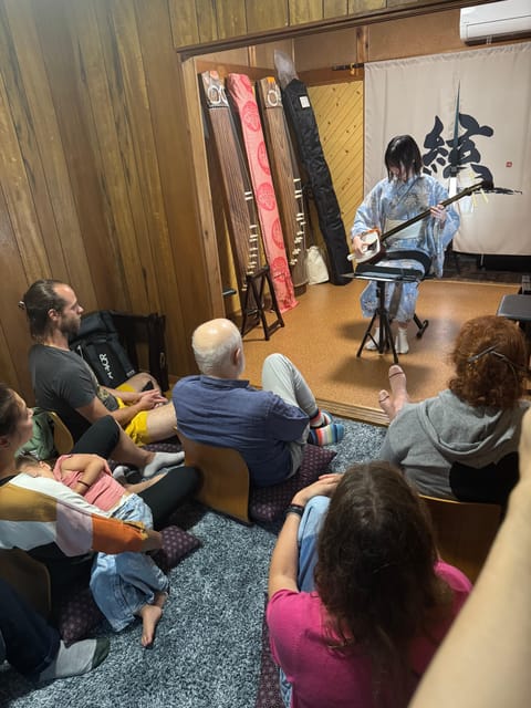Kyoto: Japanese Koto & Shamisen Concert and Koto Class - A Kyoto concert with the feel of a family home