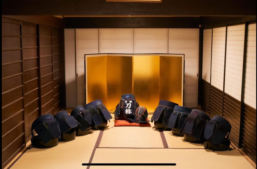 Kyoto: Kendo and Samurai Experience with Uniform and Gear - The opening lesson on samurai and kendo