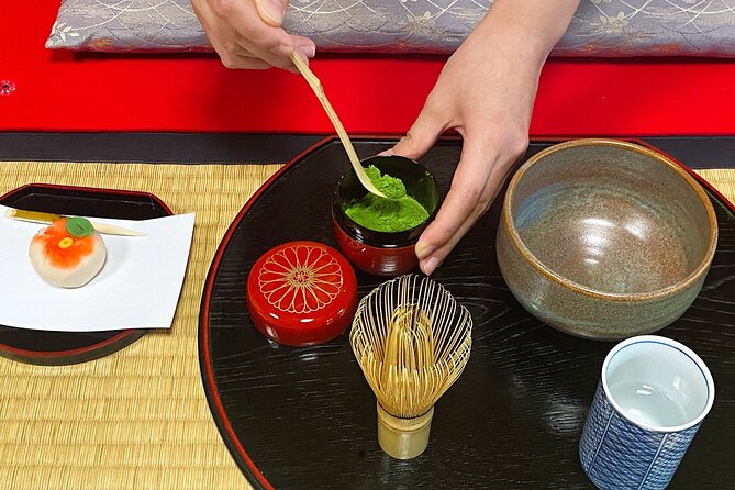 Kyoto Kiyomizu Tea Ceremony with Scenic Garden Views - A quiet tea room near Kiyomizu