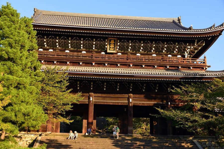 Kyoto: Kiyomizudera, Higashiyama and Yasaka Discovery Tour - Kodaiji and the story behind its gardens