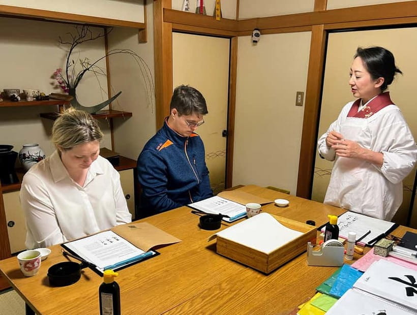 Kyoto: Local Home Visit and Japanese Calligraphy Class - What the one-hour lesson actually gives you