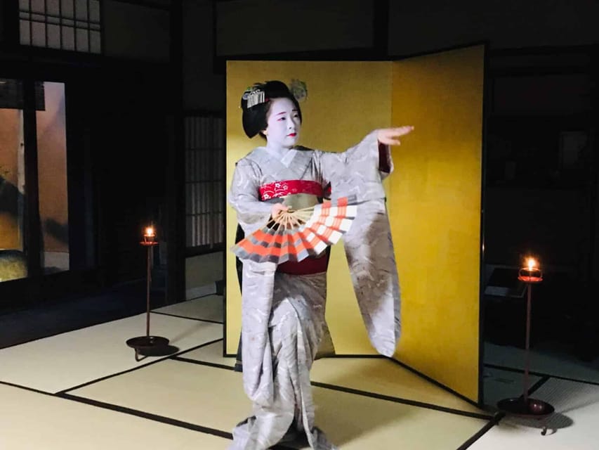 Kyoto: Maiko Happy Hour at a Historic Machiya - Buyō dance in a late-Edo-style setting