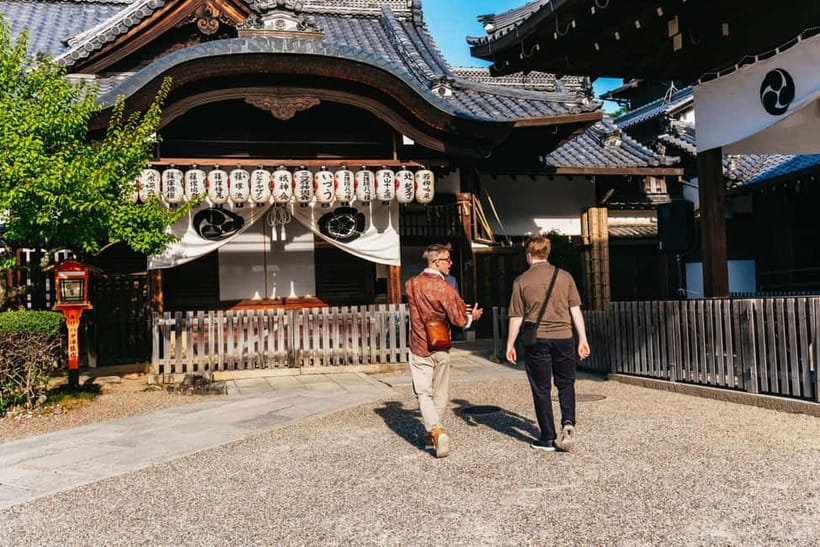 Kyoto Night All-Inclusive Eats and Streets, Gion and Beyond - Who should book this Kyoto night walk?