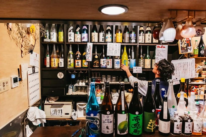 Kyoto Night All-Inclusive Eats and Streets, Gion and Beyond - Gion, geisha customs, and the rules of the district