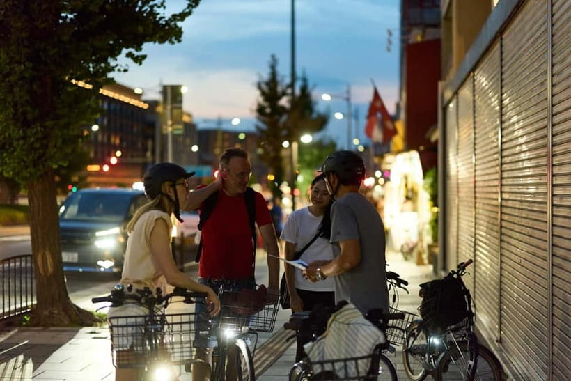 Kyoto: Night E-Bike Tour Hidden Gems & Backstreets - Yasaka Pagoda and Ninenzaka