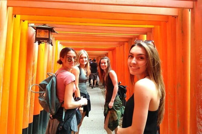 Kyoto Night Walking Guided Tour at Fushimi Inari Shrine - What the small group changes