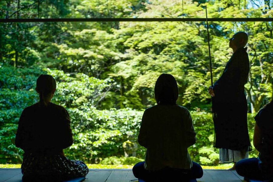 Kyoto: Nighttime Zen Meditation and Matcha Tea Experience - Zazen with Deputy Chief Priest Yasumasa Arashima
