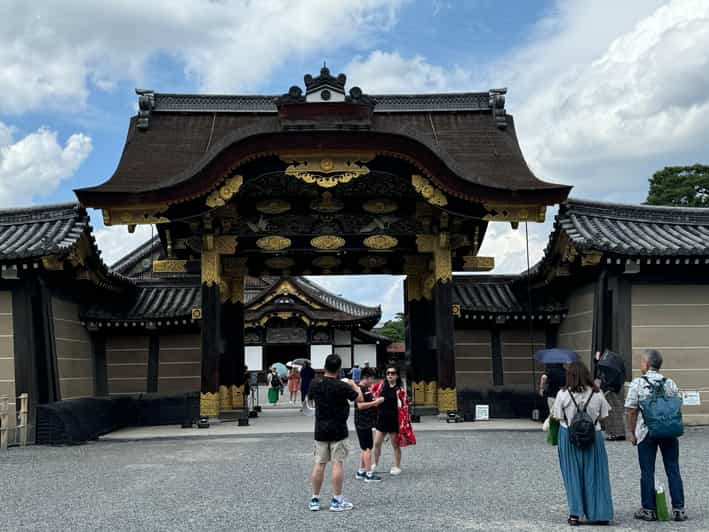Kyoto: Nijo Castle & Gardens 2-Hour Guided Tour - Why Nijo Castle is worth two hours