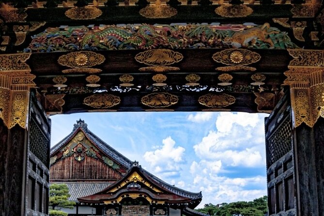 Kyoto: Nijo Castle World Heritage Guided Tour with Admission - Practical tips for a smoother visit