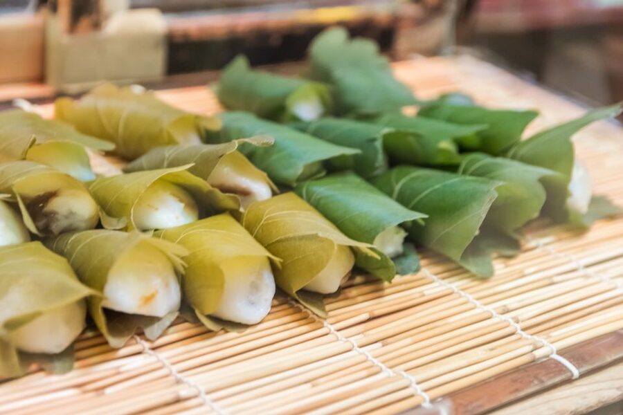 Kyoto: Nishiki Market Food Tour - Tea, lunch, and the value of many small tastes