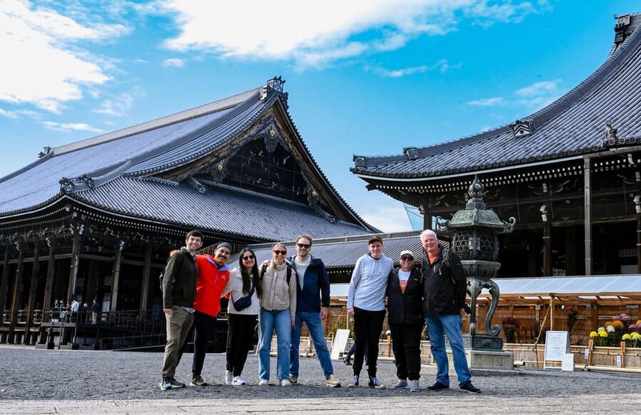 Kyoto: North Kyoto Guided Cycling Tour with Lunch - Gion is best approached through its backstreets