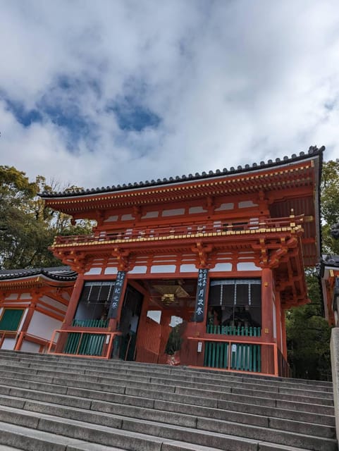 Kyoto: Private 2.5 Hour Historical Walking Tour - Kiyomizu-dera and its wooden stage