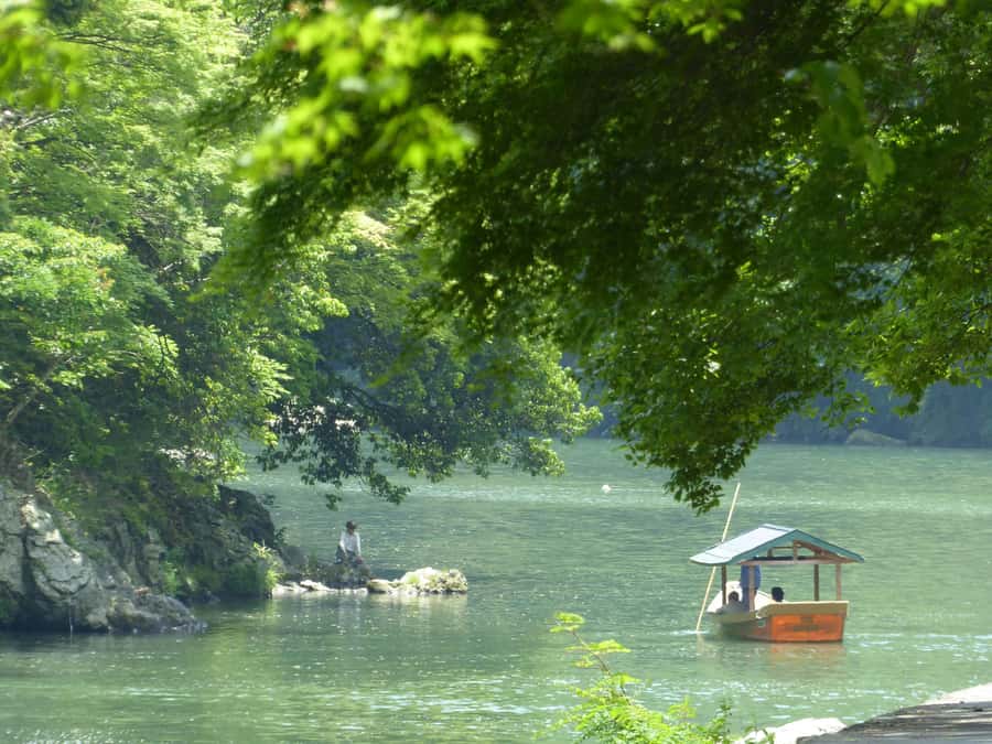 Kyoto: Private Boat Cruise with Shamisen and Games - Why this Arashiyama cruise feels different