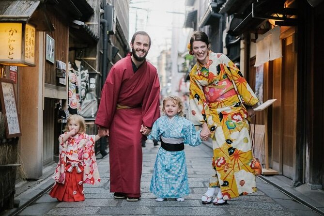 Kyoto Private Photoshoot Experience with a Professional Photographer - Why a Kyoto photo session can be worth your time