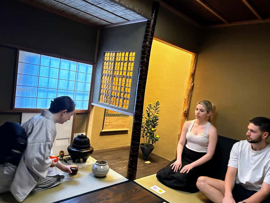 Kyoto: Private Tea Ceremony at local home with tea master - A quiet tea room three minutes from Nijo Castle