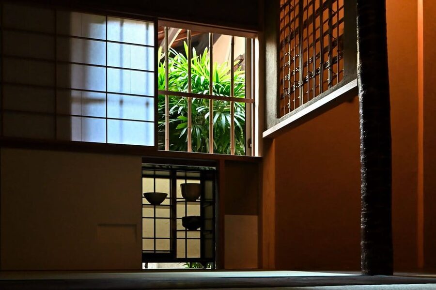 Kyoto: Private Tea Ceremony at local home with tea master - The opening lesson gives the ceremony a clear purpose