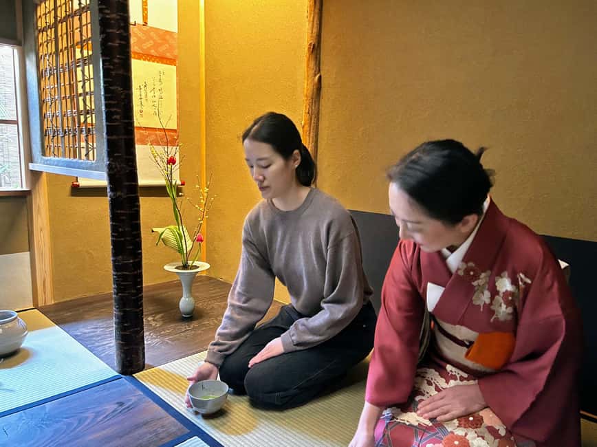 Kyoto: Private Tea Ceremony at local home with tea master - What to wear and how to behave in the room