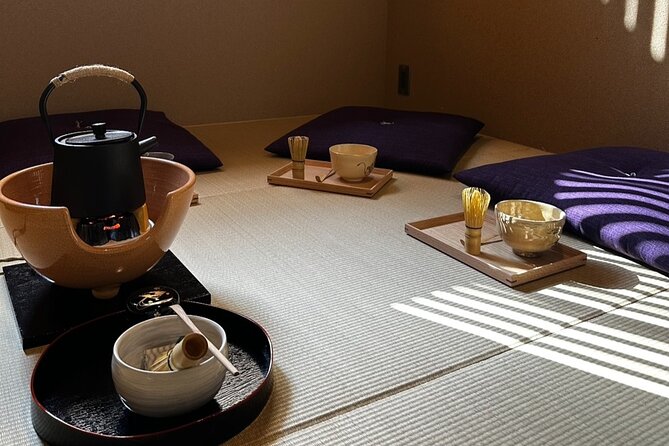 KYOTO: Private Tea Ceremony in Hidden Townhouse (Kid-Friendly) - A clear demonstration of the tea ceremony