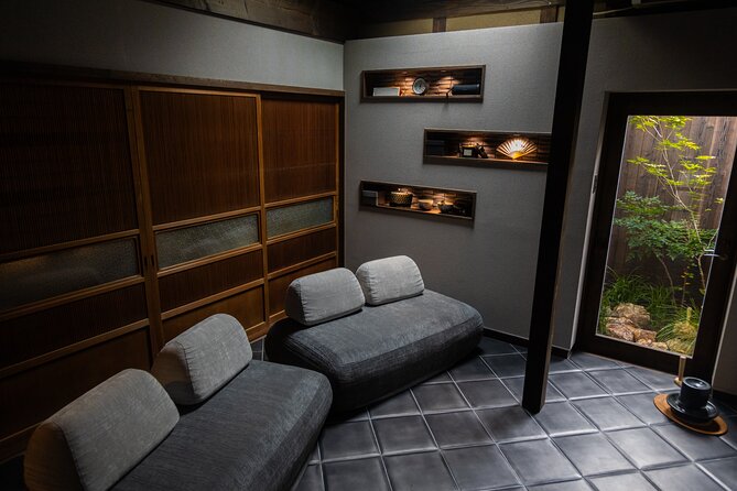 KYOTO: Private Tea Ceremony in Hidden Townhouse (Kid-Friendly) - Tasting tea and making a matcha latte