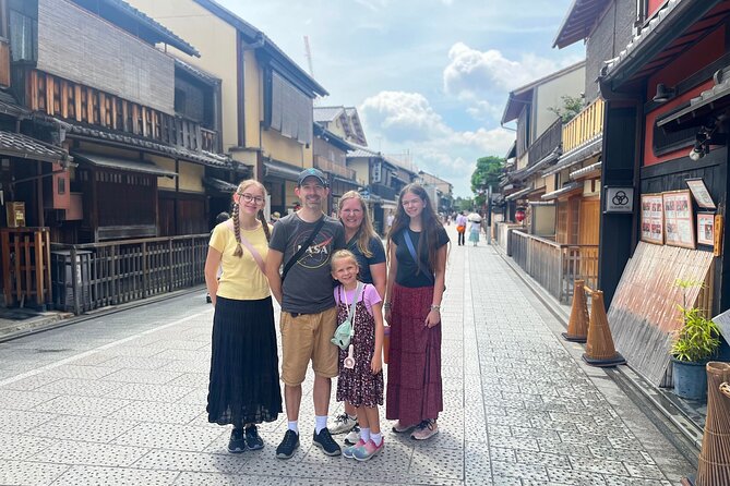 Kyoto Private Tour: One Day Highlights and Cultural Gems - What the private guide adds