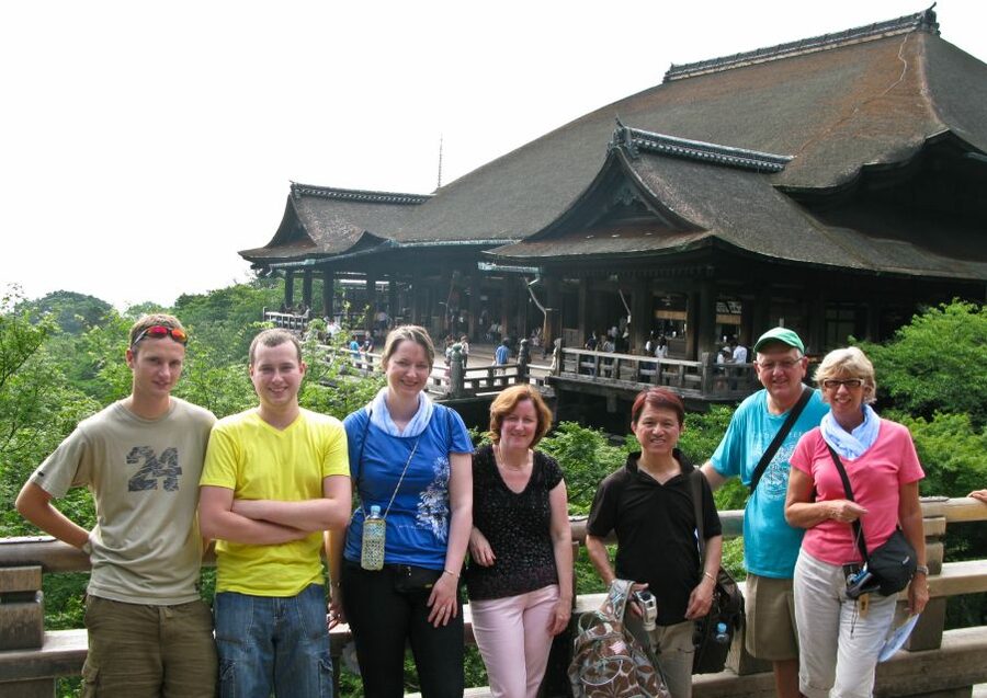 Kyoto: Private Tour with Local Licensed Guide - Arashiyama and western Kyoto