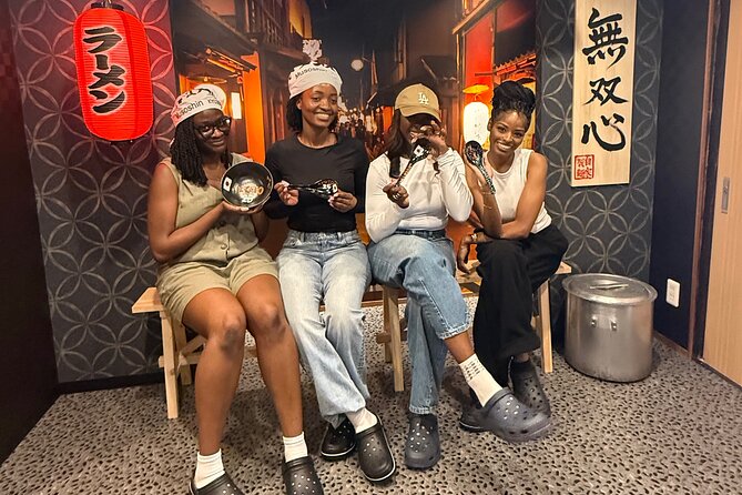 Kyoto Ramen Spoon Painting & Michelin Cooking Class - Why the small group matters
