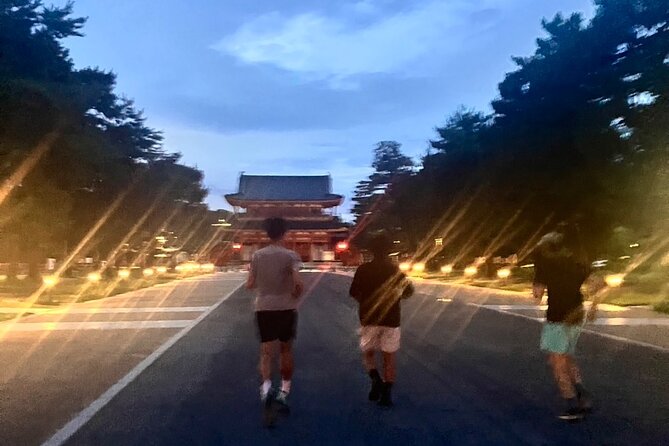Kyoto Run & Walk Tour with Locals - Reaching the Kamogawa River